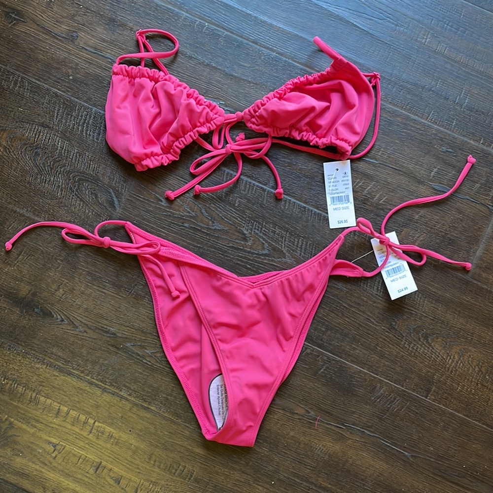 Kendall & Kylie Raspberry Bikini - Picture 2 of 6